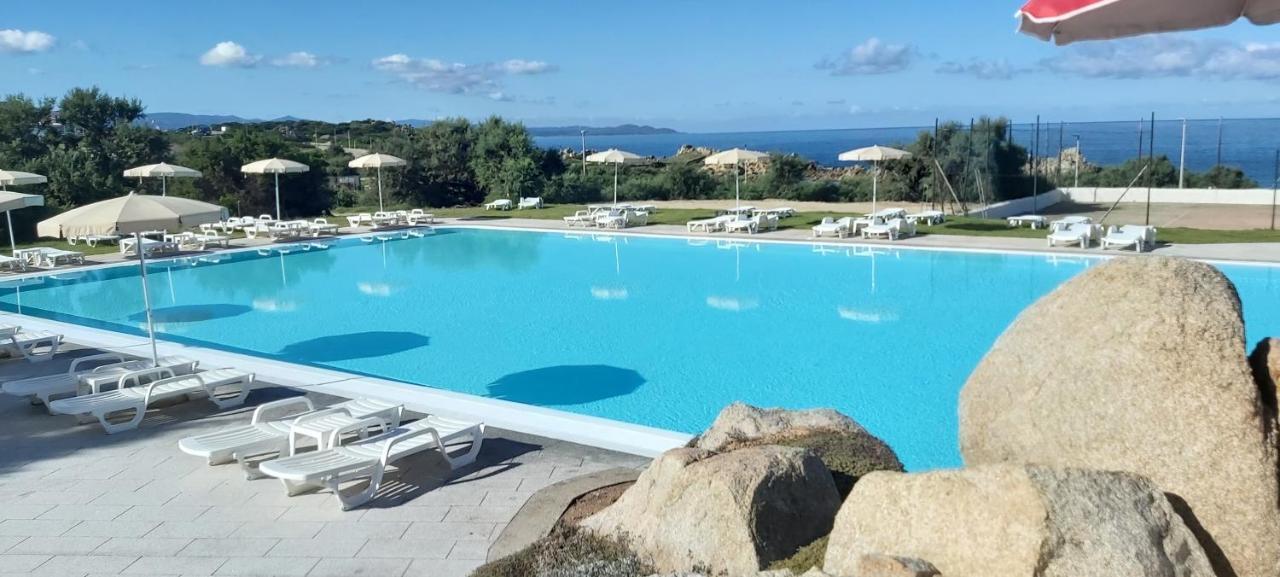 Baia Santa Reparata Apartment *